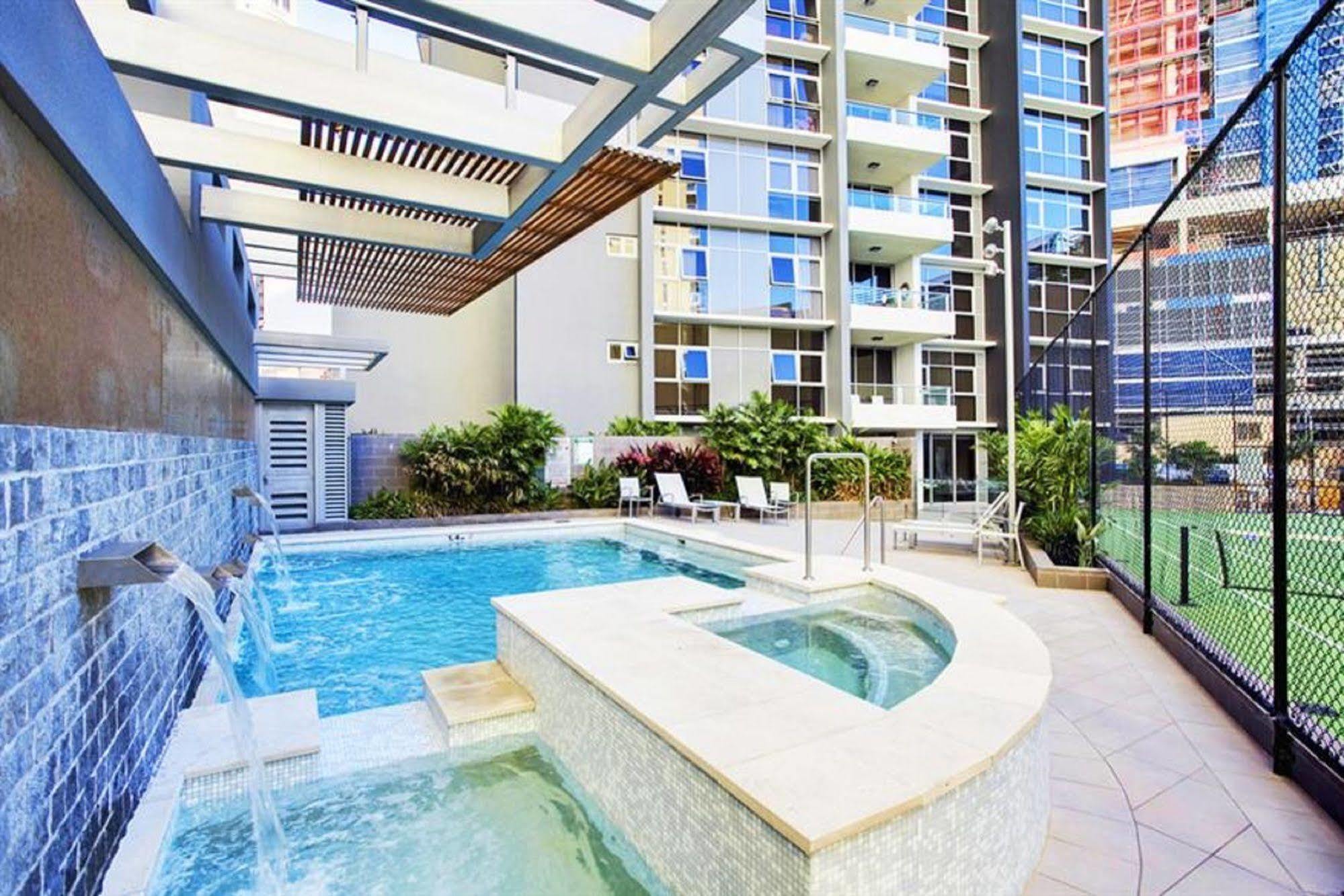 Mantra On The Quay Aparthotel Brisbane Exteriör bild